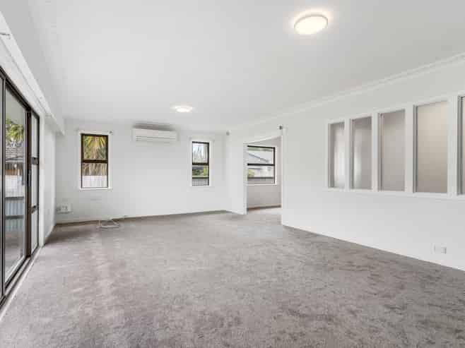 1/49 Kelvin Road, Papakura