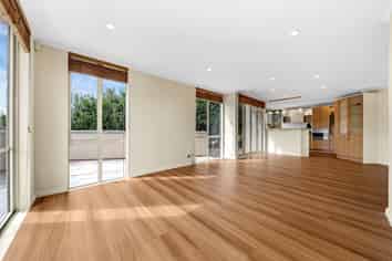 16 John Rymer Place, Kohimarama
