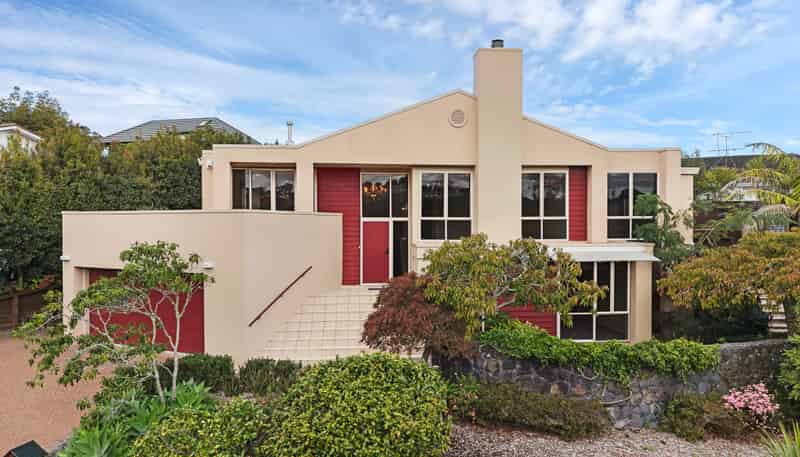 16 John Rymer Place, Kohimarama