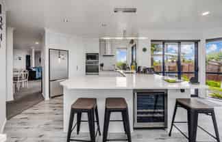 28 Earnslaw Crescent, Flat Bush