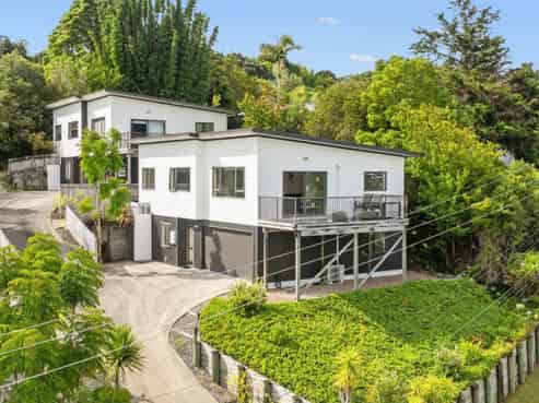 50 Hilltop Avenue, Morningside