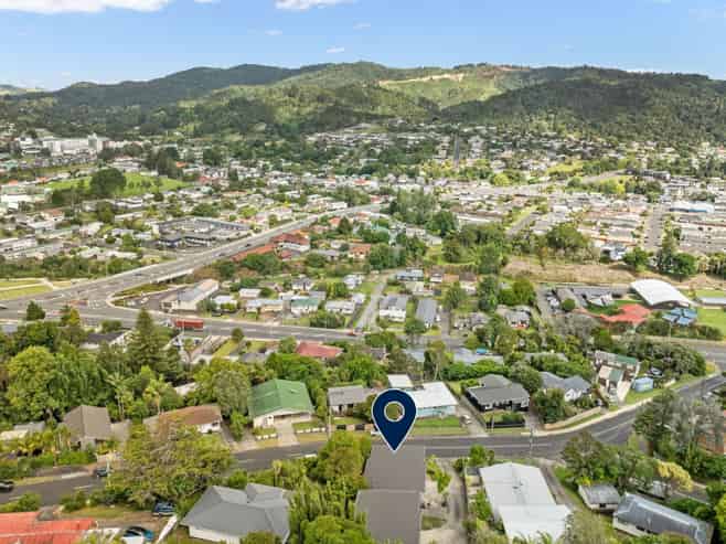 50 Hilltop Avenue, Morningside