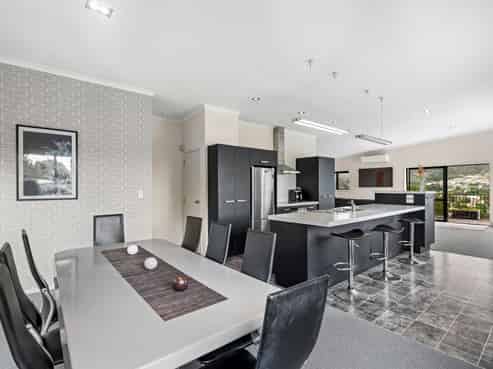 50 Hilltop Avenue, Morningside