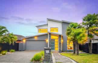 22 Borneo Drive, Fairview Heights