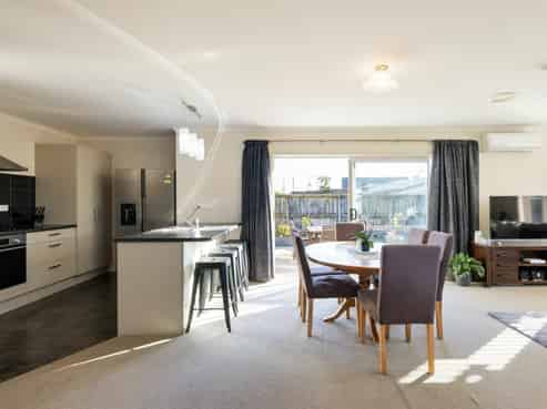 9A Dover Road, Saint Andrews