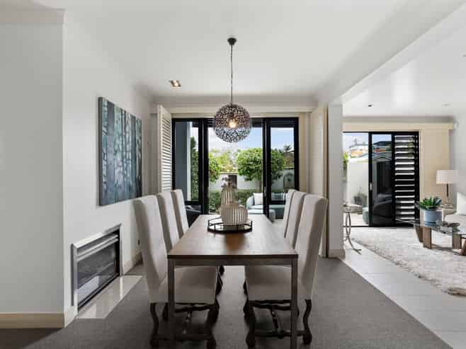 1/7 Rarangi Road, Saint Heliers