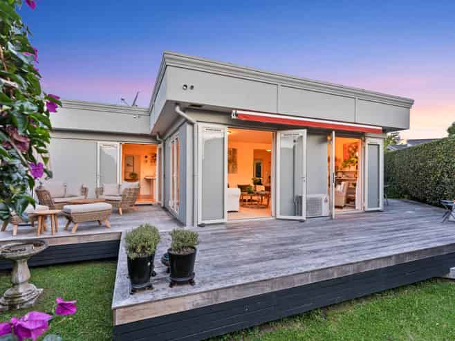 2/7 Morton Avenue, Forrest Hill