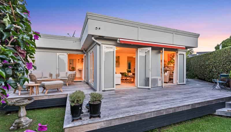 2/7 Morton Avenue, Forrest Hill