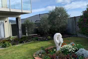 14 Hanmer Cove, Aotea