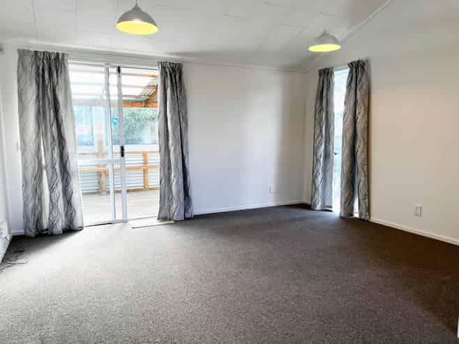 6 Harbour Crest Drive, Waiuku