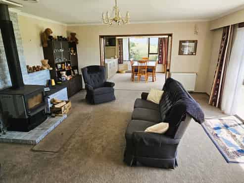 27 Mandeville Kingston Crossing Road, Mandeville