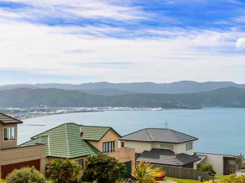 10 Bennett Grove, Newlands