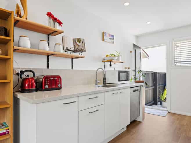 3/82 Holly Road, Saint Albans