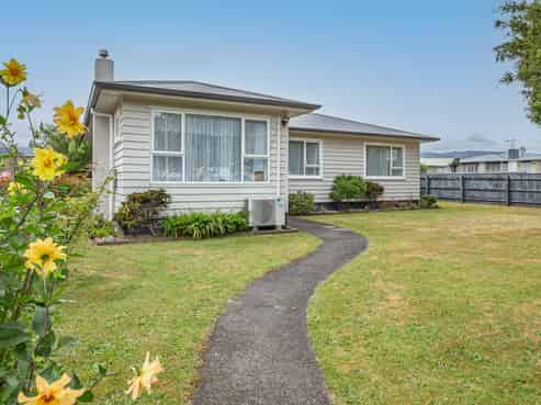 7 Arran Street, Levin