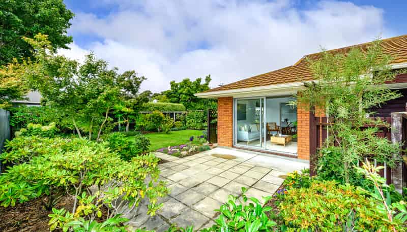 2/7 Camberwell Place, Avonhead