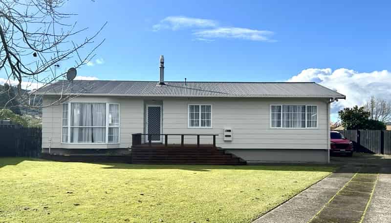 5 Amber Place, Pukehangi