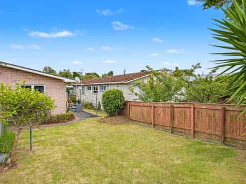 51 Alexander Road, Raumati Beach