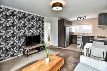 2/49 Russell Road, Manurewa