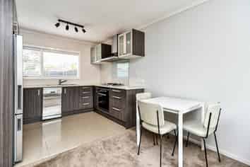 2/49 Russell Road, Manurewa