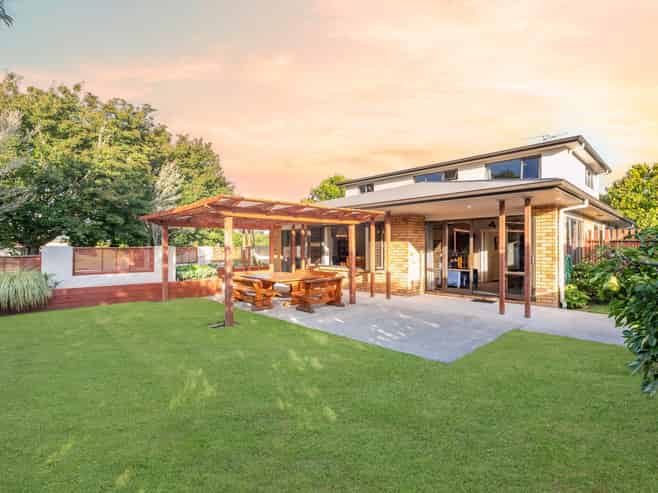 2 Cranmer Close, Rototuna North