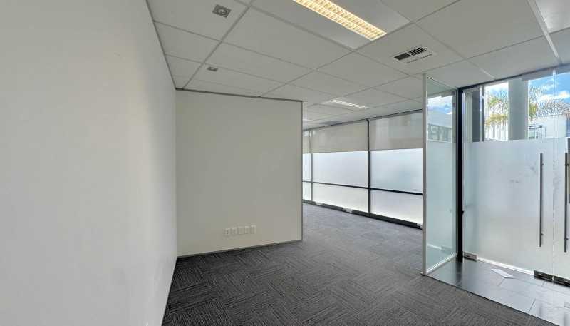 Unit I1/4 Orbit Drive, Rosedale