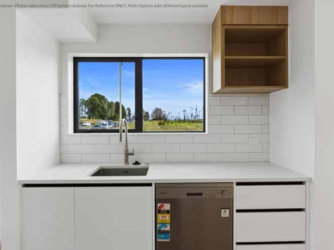 81 Settlers Avenue, Hobsonville