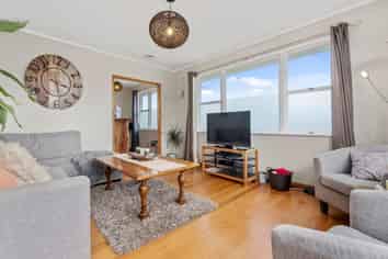 293A Levers Road, Matua