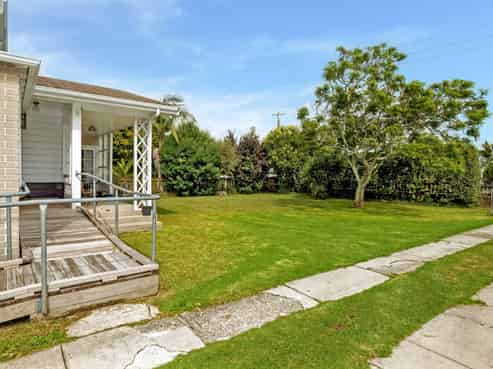 35 de Lautour Road, Inner Kaiti