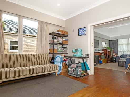 35 de Lautour Road, Inner Kaiti