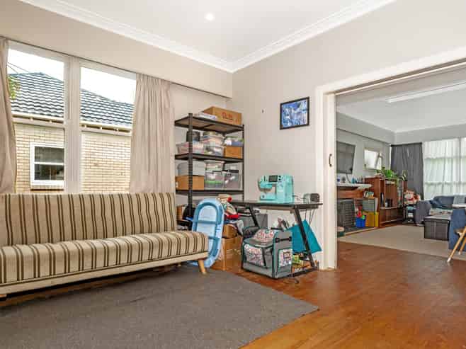 35 de Lautour Road, Inner Kaiti