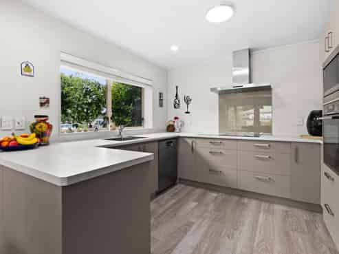 34 Avondale Road, Taradale