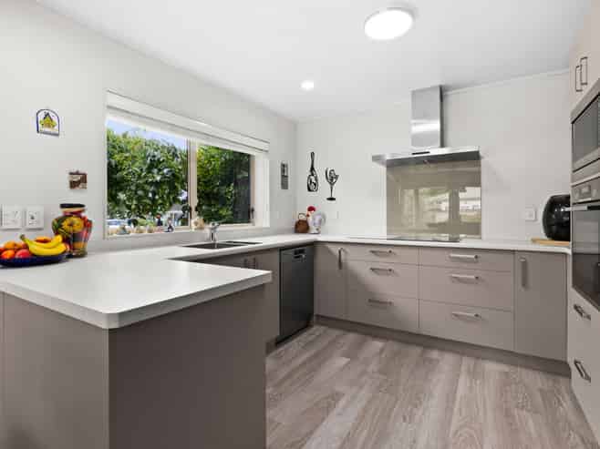 34 Avondale Road, Taradale