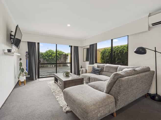 121A Lake Road, Koutu