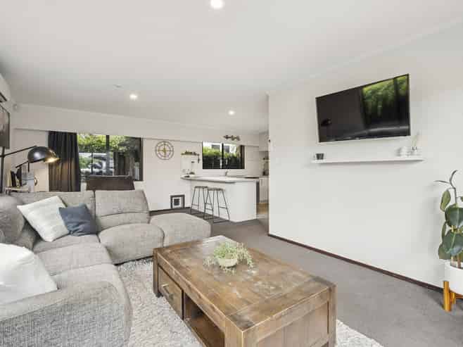 121A Lake Road, Koutu