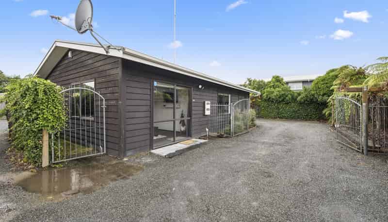 121A Lake Road, Koutu