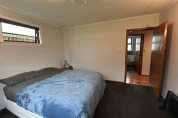 32 Pharazyn Street, Feilding