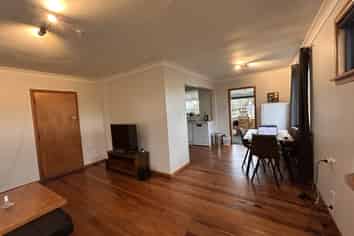 32 Pharazyn Street, Feilding