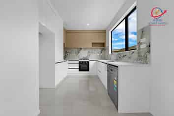  Timeless Romance , Manurewa