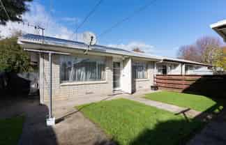 11 South Street, West End