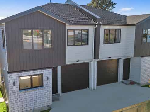 2/71 Wallace Road, Papatoetoe