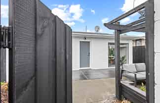 4/36 Kinloch Street, Saint Albans