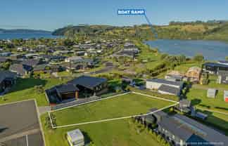 4 Joyce Harsant Place, Cooks Beach