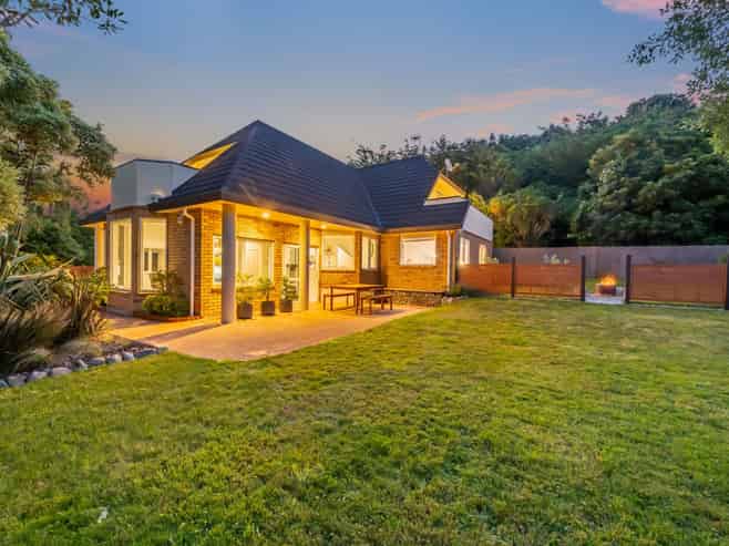 7 Carlow Grove, Birchville