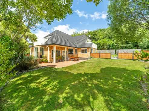 7 Carlow Grove, Birchville