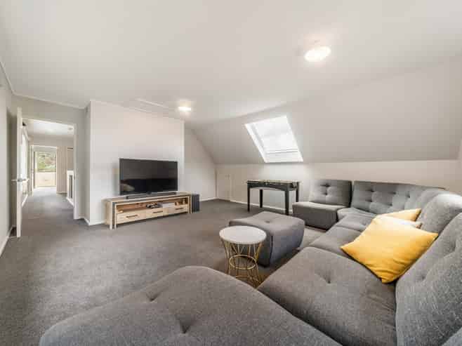 7 Carlow Grove, Birchville