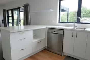 211A Ngarara Rd, Waikanae