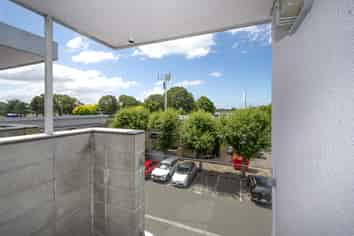 15/337 Harewood Road, Bishopdale