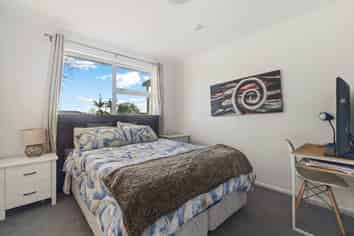 35 Tairere Crescent, Rosehill