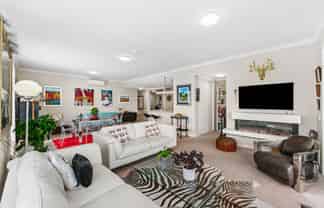 73 Parkside Drive, Orewa