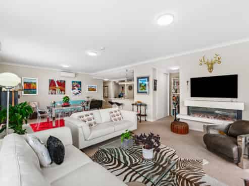 73 Parkside Drive, Orewa